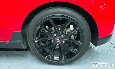 Hyundai Veloster 2018 1.6 автомат (гидро), миниатюра 7