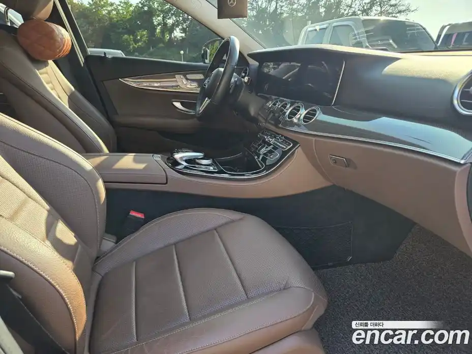 Mercedes-Benz E-Class 2019 2.0 автомат (гидро), фото 10