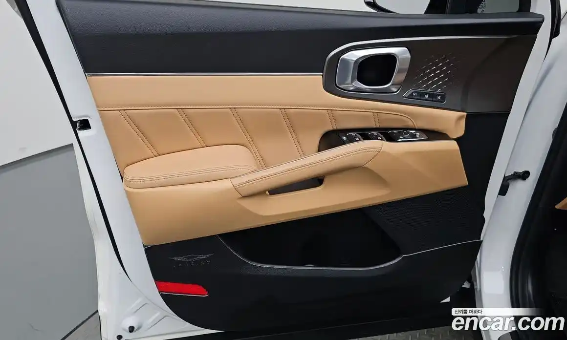 Kia Sorento 2021 1.6 автомат (гидро), фото 13