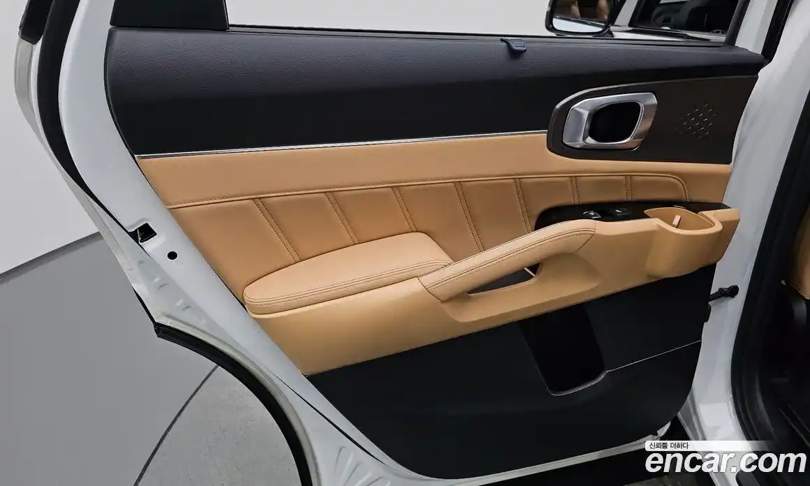 Kia Sorento 2021 1.6 автомат (гидро), фото 14