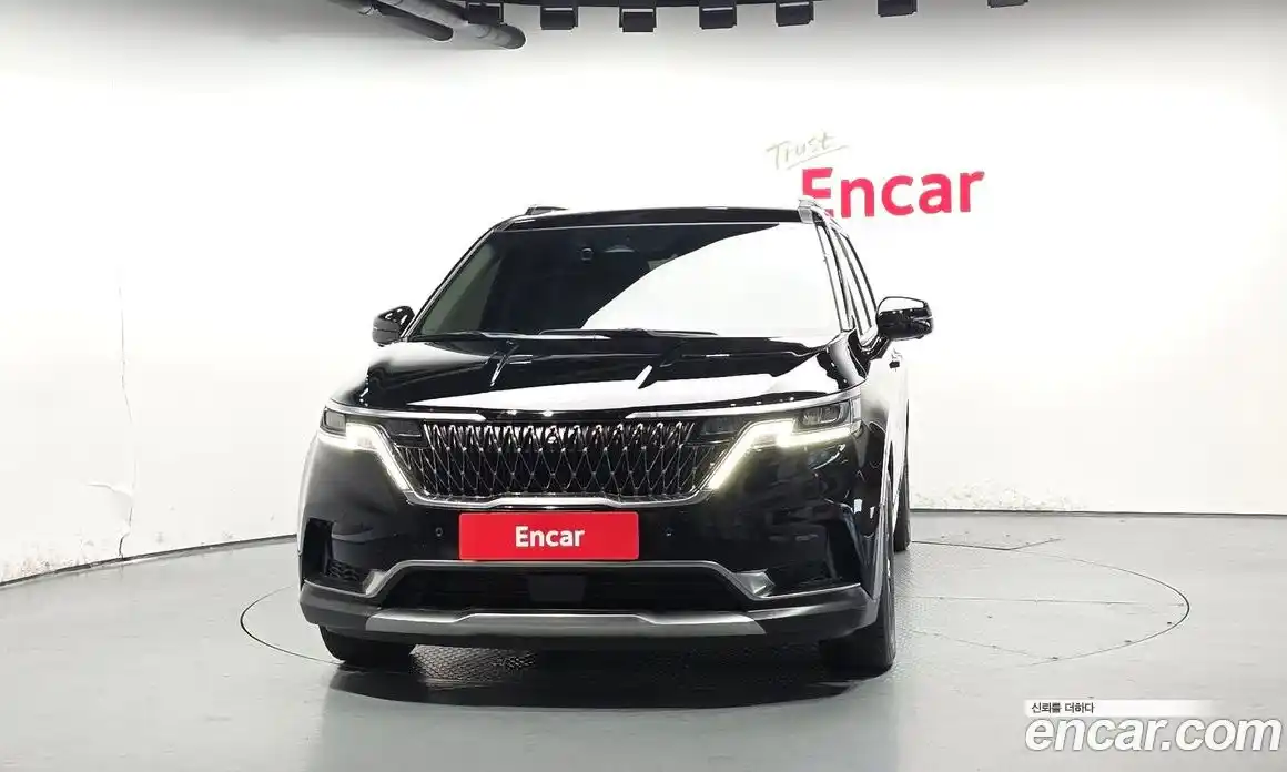 Kia Carnival 2023 3.5 автомат (гидро), фото 3