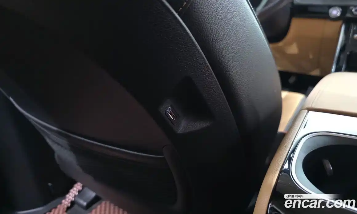 Kia Carnival 2023 3.5 автомат (гидро), фото 36