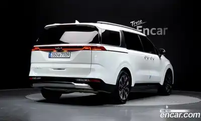 Kia Carnival 2023 2.2 автомат (гидро), миниатюра 2
