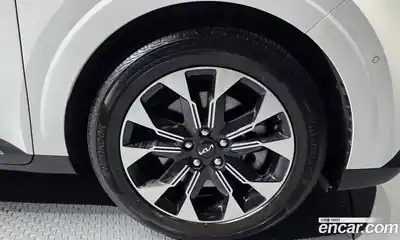 Kia Carnival 2023 2.2 автомат (гидро), миниатюра 7
