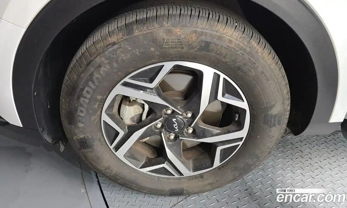 Kia Sportage 2021 2.0 автомат (гидро), фото 5