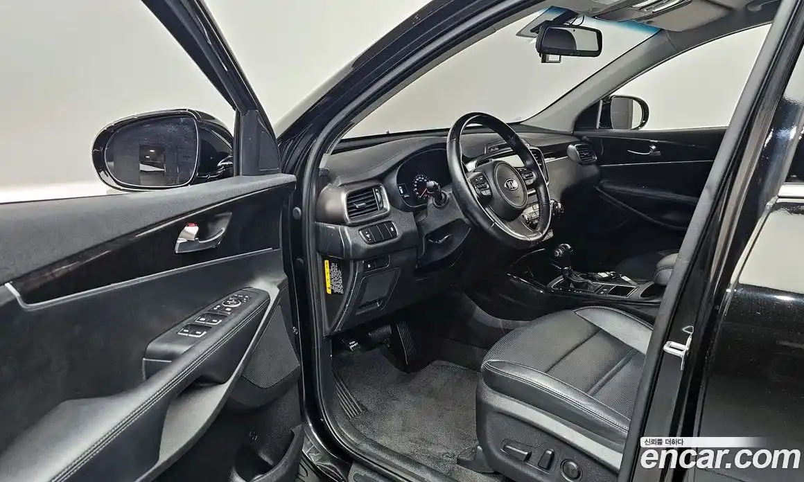 Kia Sorento 2015 2.0 автомат (гидро), фото 13