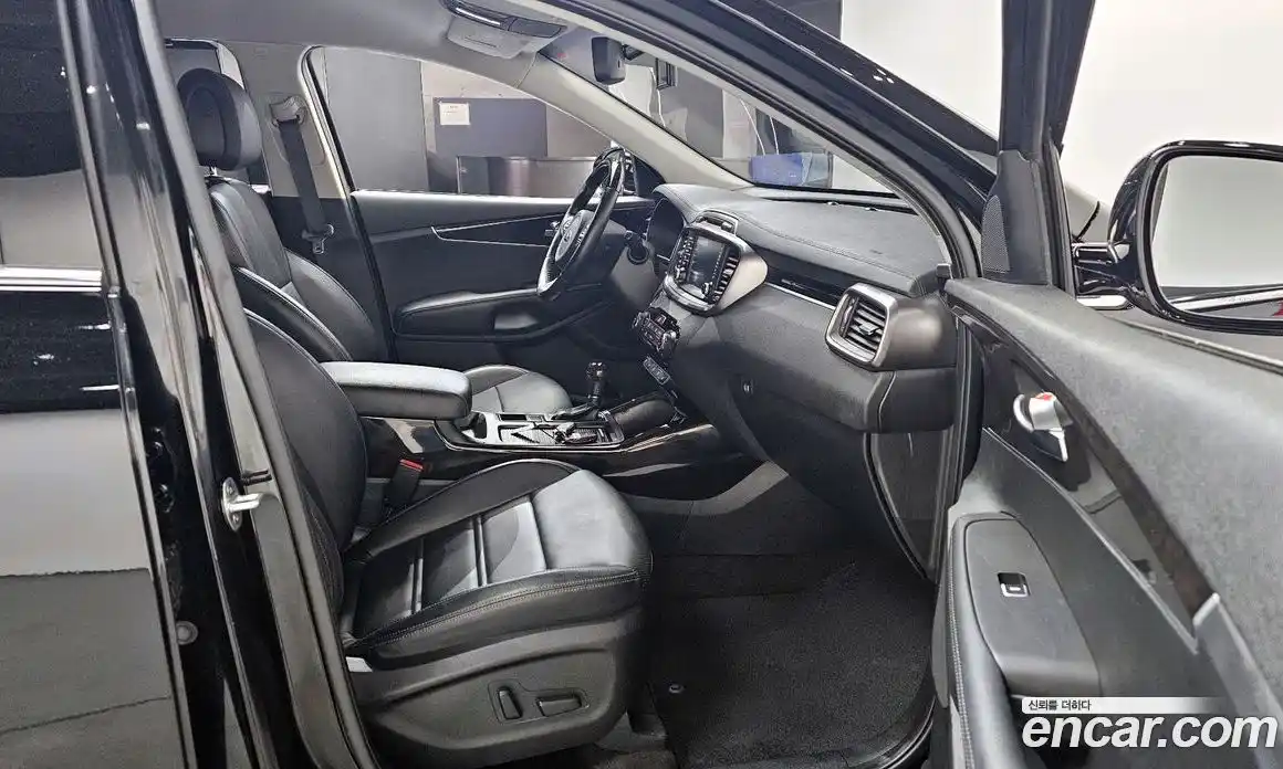 Kia Sorento 2015 2.0 автомат (гидро), фото 16