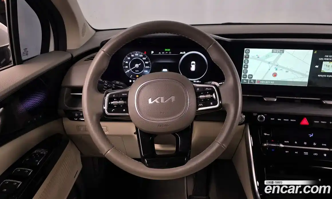 Kia Carnival 2023 2.2 автомат (гидро), фото 19