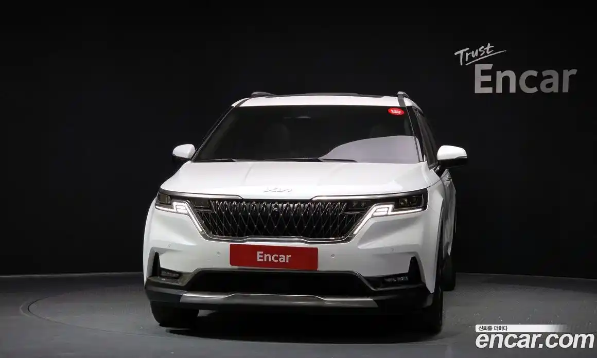 Kia Carnival 2023 2.2 автомат (гидро), фото 3