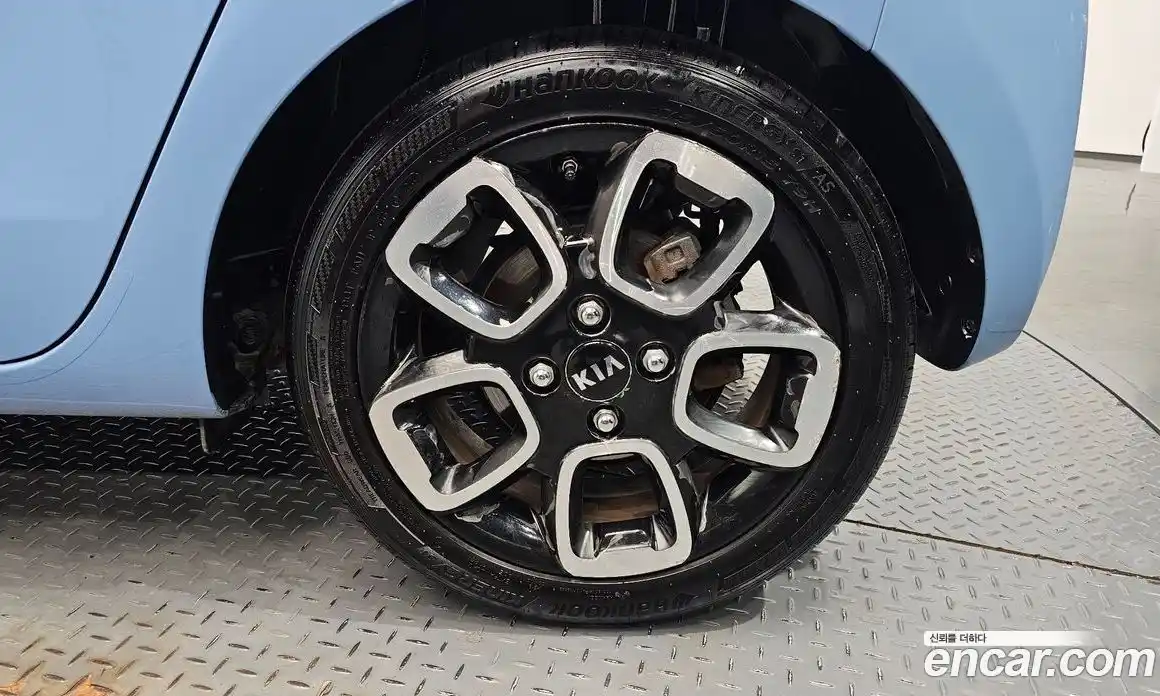 Kia Ray 2020 1.0 автомат (гидро), фото 6