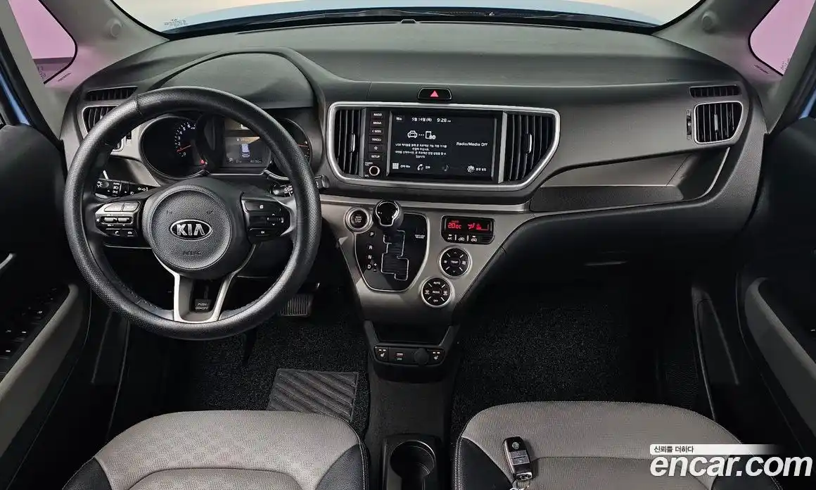 Kia Ray 2020 1.0 автомат (гидро), фото 9