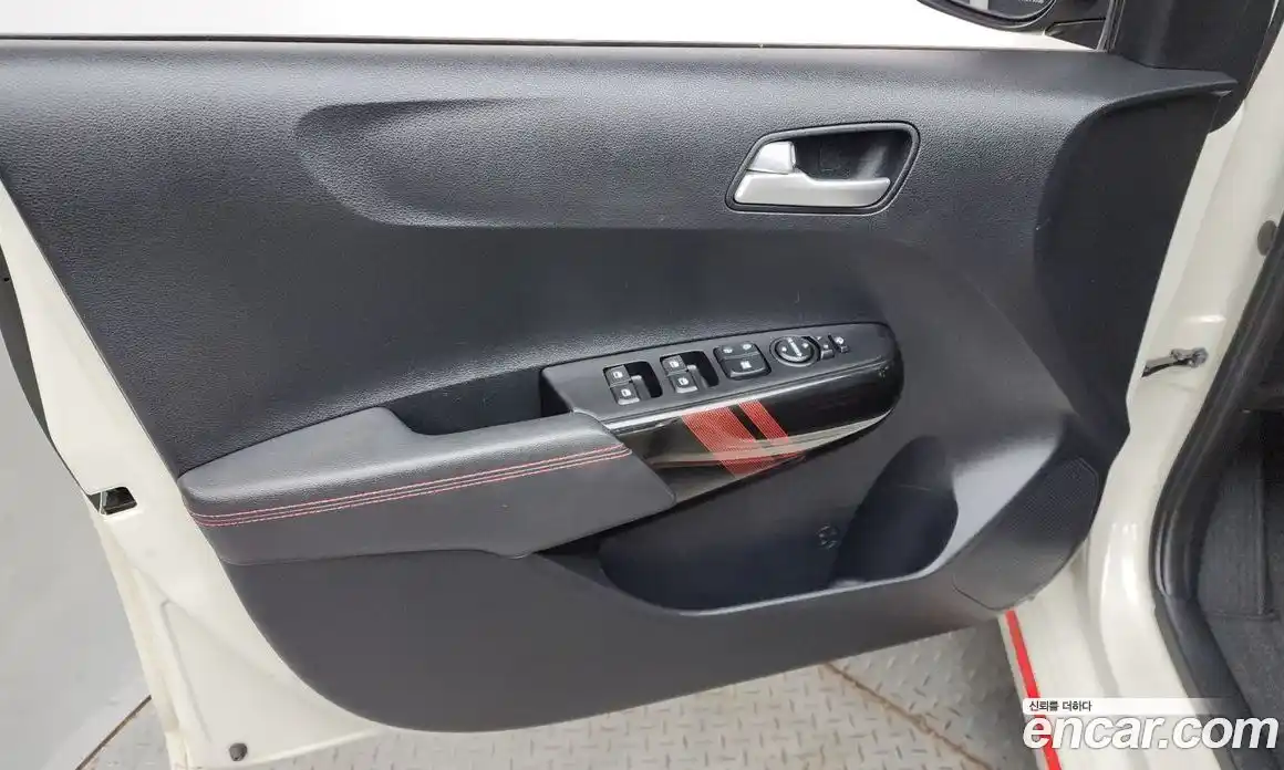 Kia Morning 2019 1.0 автомат (гидро), фото 14