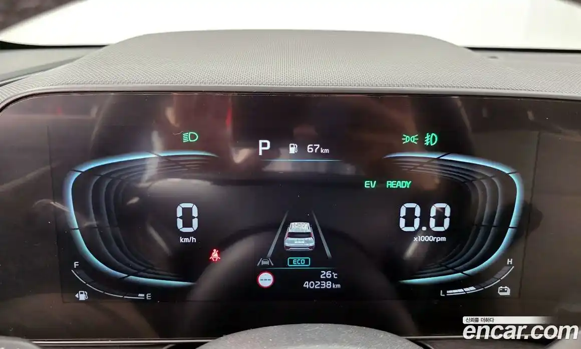 Kia Niro 2022 1.6 автомат (гидро), фото 11