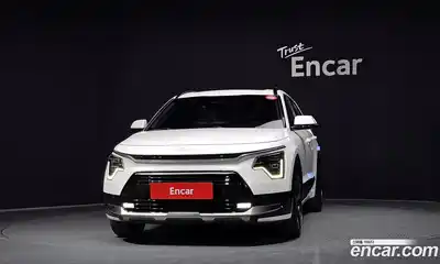 Kia Niro 2022 1.6 автомат (гидро), миниатюра 3