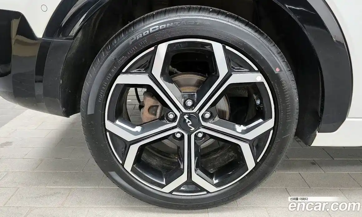 Kia Niro 2022 1.6 автомат (гидро), фото 5