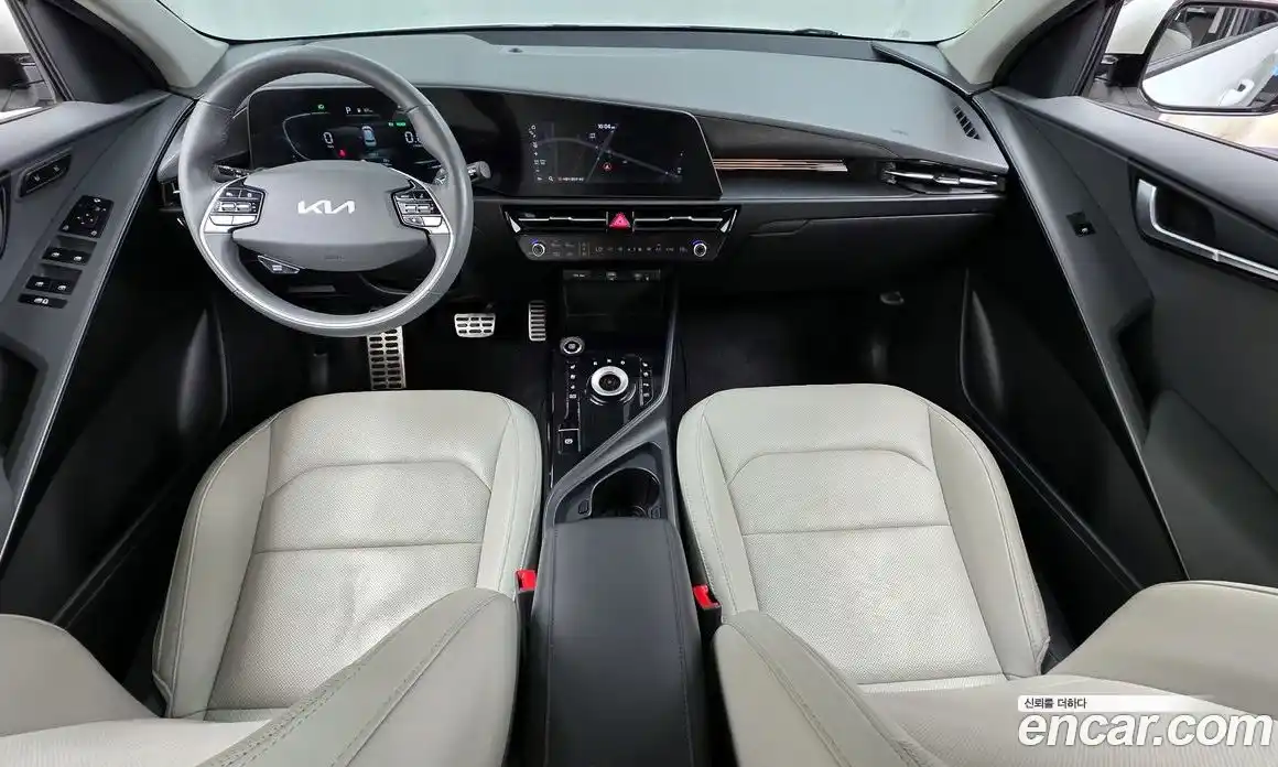 Kia Niro 2022 1.6 автомат (гидро), фото 10
