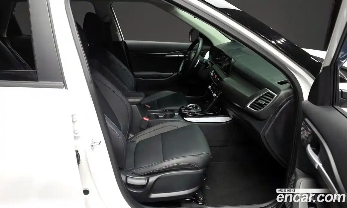 Kia Seltos 2023 2.0 автомат (гидро), фото 17