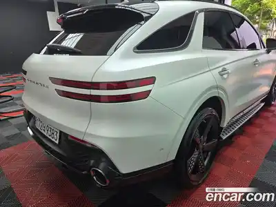 Genesis GV70 2021 2.5 автомат (гидро), миниатюра 2