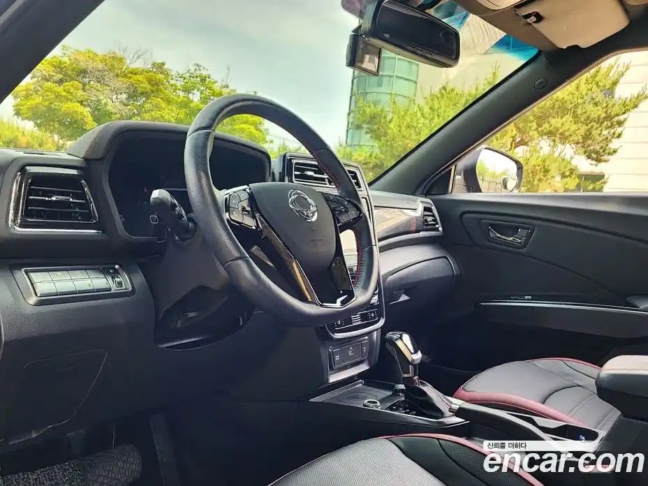 SsangYong TIBOLI 2019 1.5 автомат (гидро), фото 13
