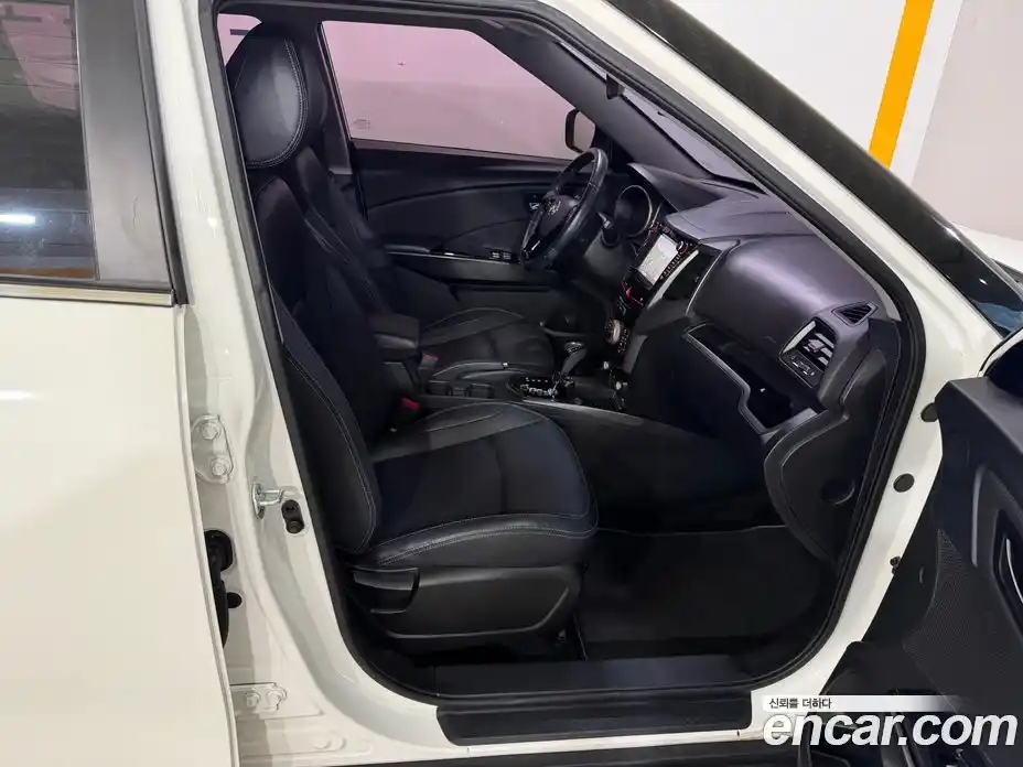 SsangYong TIBOLI 2016 1.6 автомат (гидро), фото 11