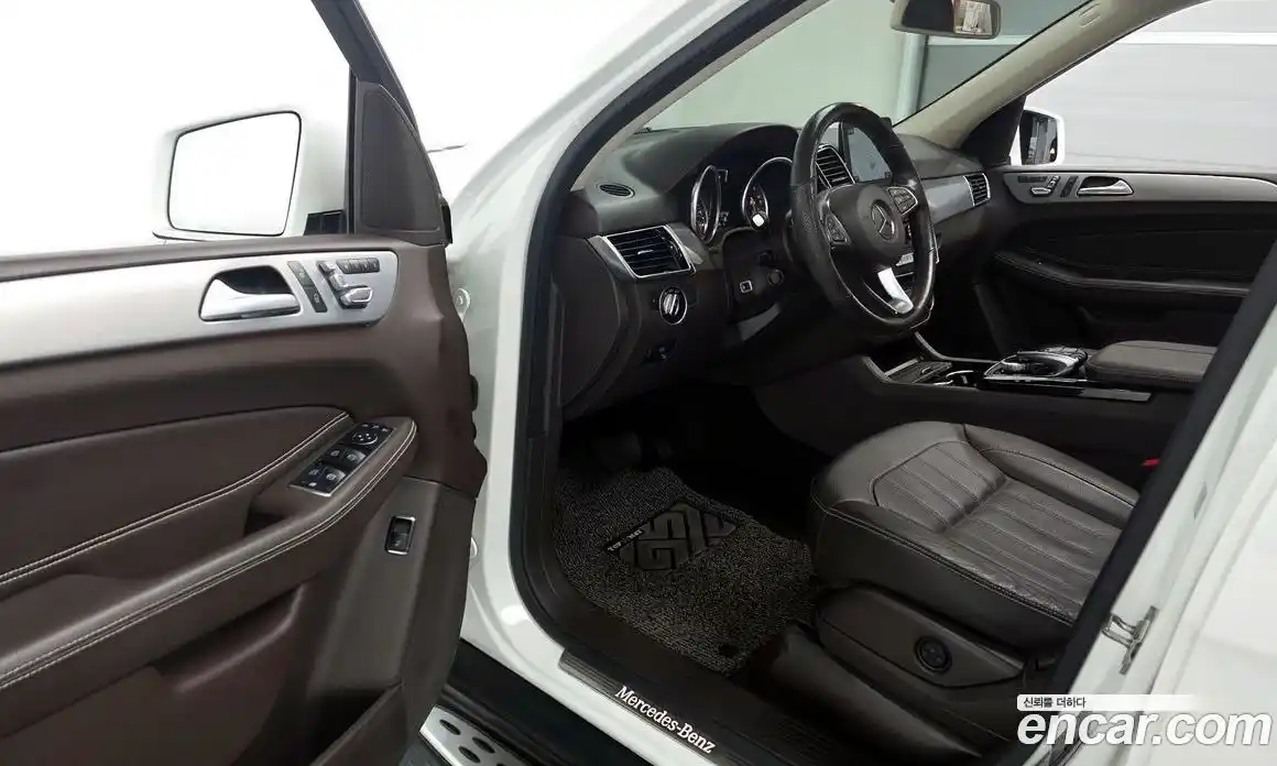 Mercedes-Benz GLE-Class 2018 3.0 гидро, фото 13 Mercedes-Benz GLE-Class 2018 3.0 гидро, фото 13