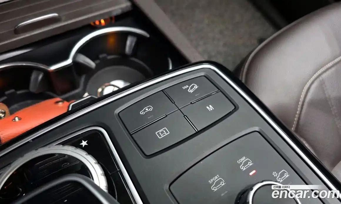 Mercedes-Benz GLE-Class 2018 3.0 гидро, фото 30 Mercedes-Benz GLE-Class 2018 3.0 гидро, фото 30