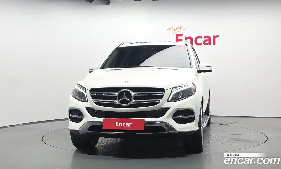 Mercedes-Benz GLE-Class 2018 3.0 гидро, фото 3 Mercedes-Benz GLE-Class 2018 3.0 гидро, фото 3