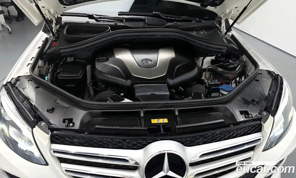 Mercedes-Benz GLE-Class 2018 3.0 гидро, фото 6 Mercedes-Benz GLE-Class 2018 3.0 гидро, фото 6