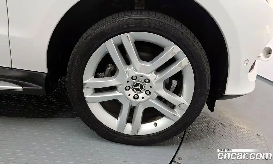Mercedes-Benz GLE-Class 2018 3.0 гидро, фото 7 Mercedes-Benz GLE-Class 2018 3.0 гидро, фото 7