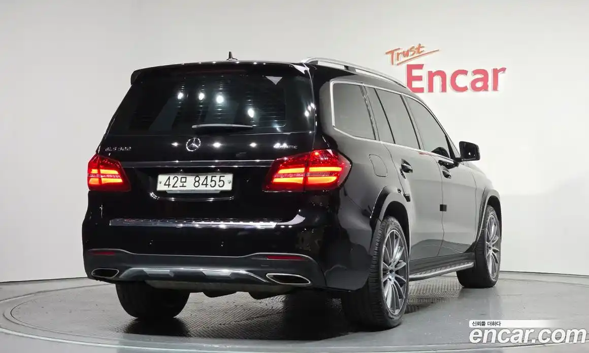 Mercedes-Benz GLS-Class 2017 4.7 гидро, фото 2 Mercedes-Benz GLS-Class 2017 4.7 гидро, фото 2