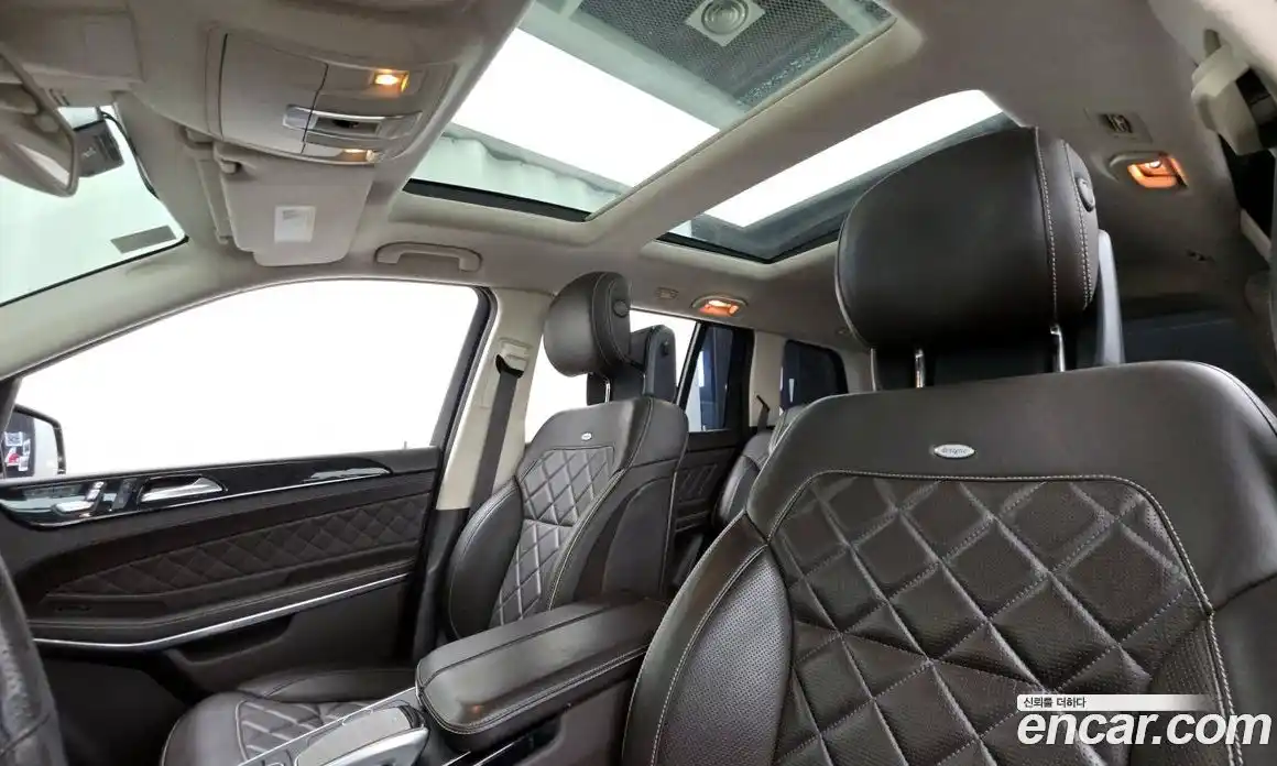 Mercedes-Benz GLS-Class 2017 4.7 гидро, фото 24 Mercedes-Benz GLS-Class 2017 4.7 гидро, фото 24