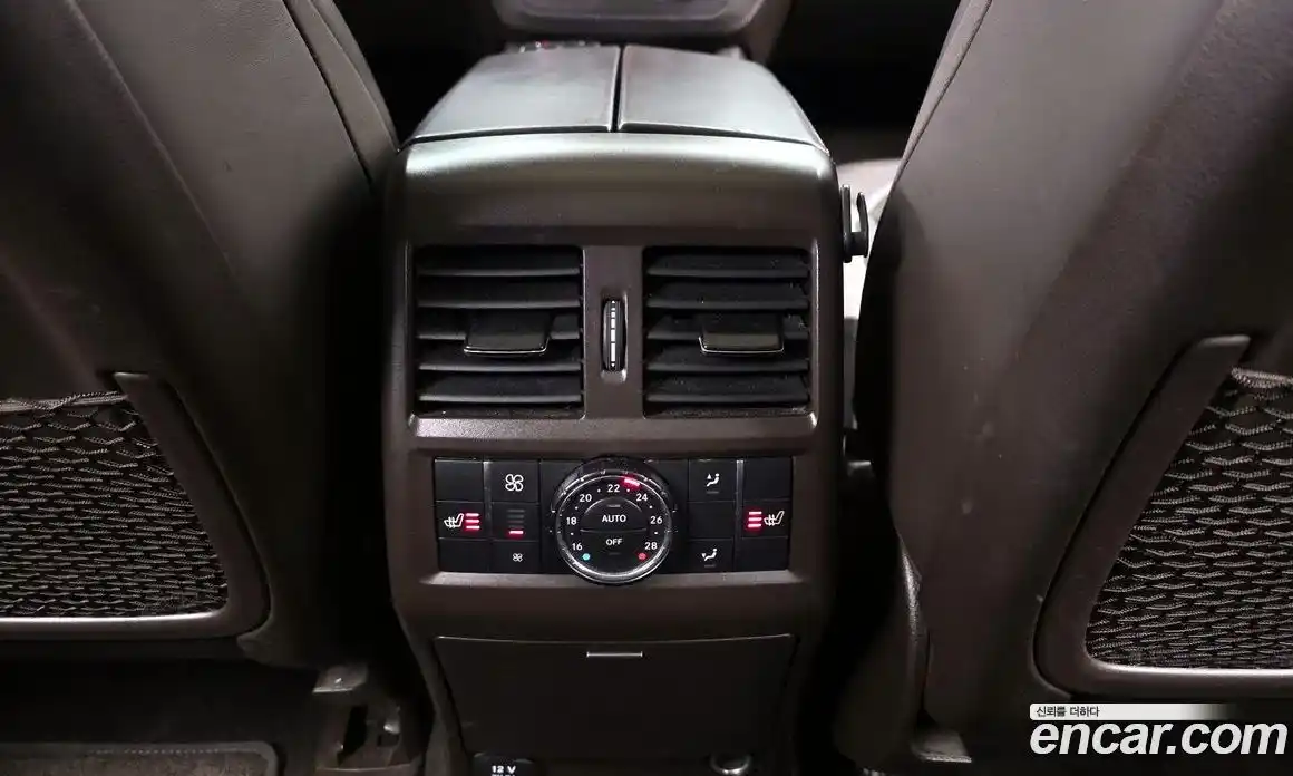 Mercedes-Benz GLS-Class 2017 4.7 гидро, фото 25 Mercedes-Benz GLS-Class 2017 4.7 гидро, фото 25