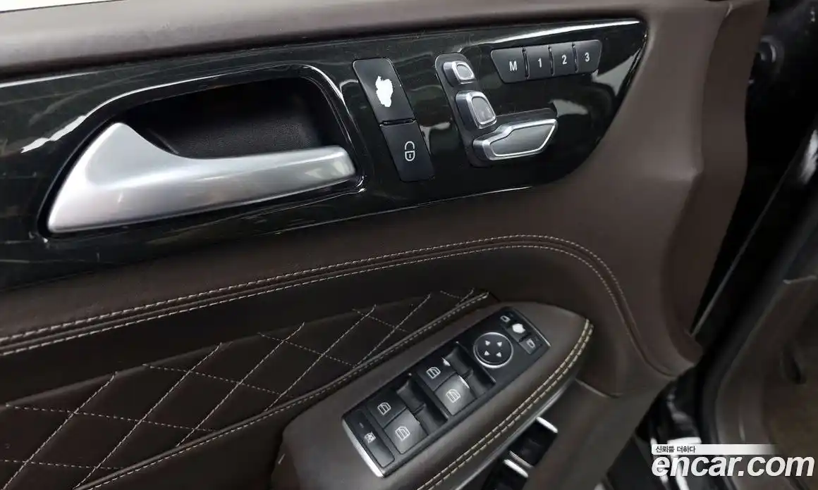 Mercedes-Benz GLS-Class 2017 4.7 гидро, фото 33 Mercedes-Benz GLS-Class 2017 4.7 гидро, фото 33