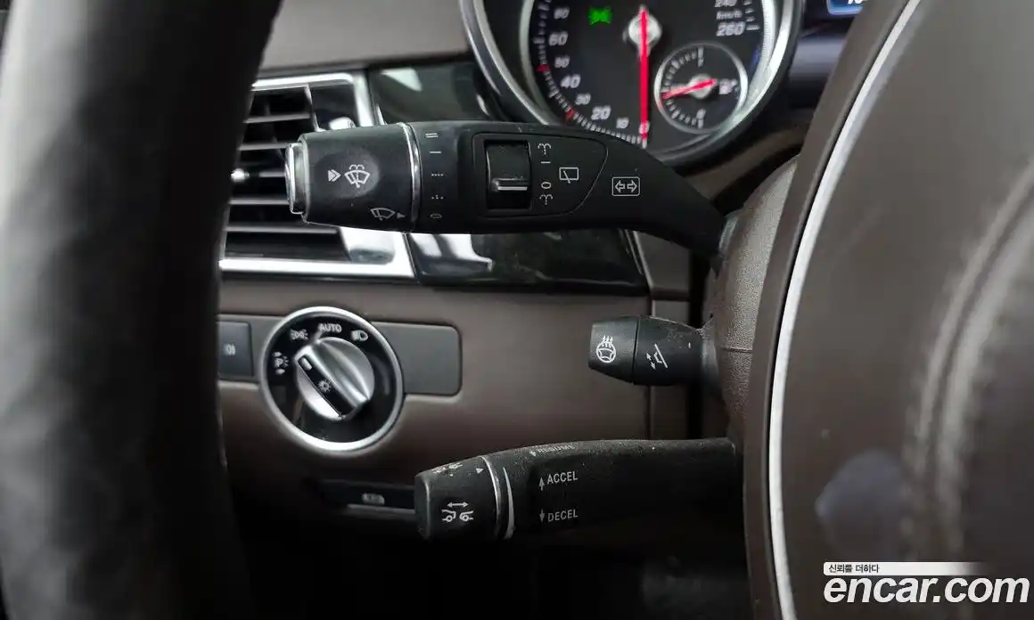 Mercedes-Benz GLS-Class 2017 4.7 гидро, фото 34 Mercedes-Benz GLS-Class 2017 4.7 гидро, фото 34
