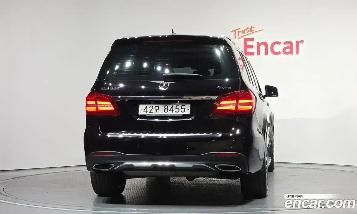 Mercedes-Benz GLS-Class 2017 4.7 гидро, фото 4 Mercedes-Benz GLS-Class 2017 4.7 гидро, фото 4