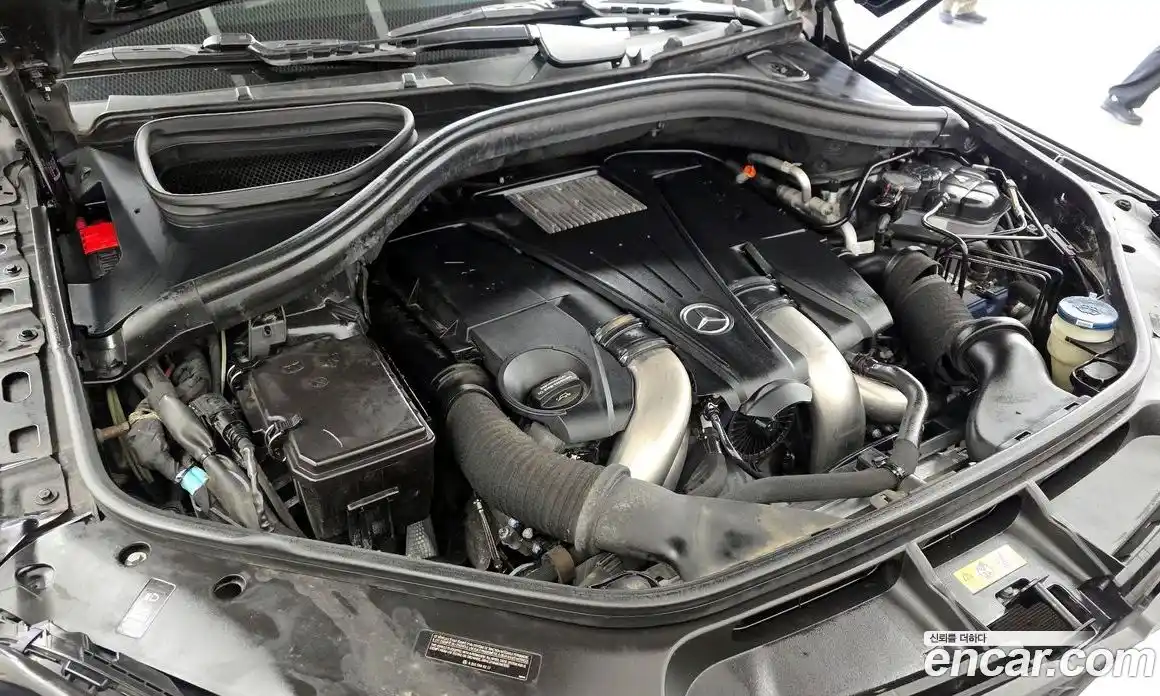 Mercedes-Benz GLS-Class 2017 4.7 гидро, фото 6 Mercedes-Benz GLS-Class 2017 4.7 гидро, фото 6