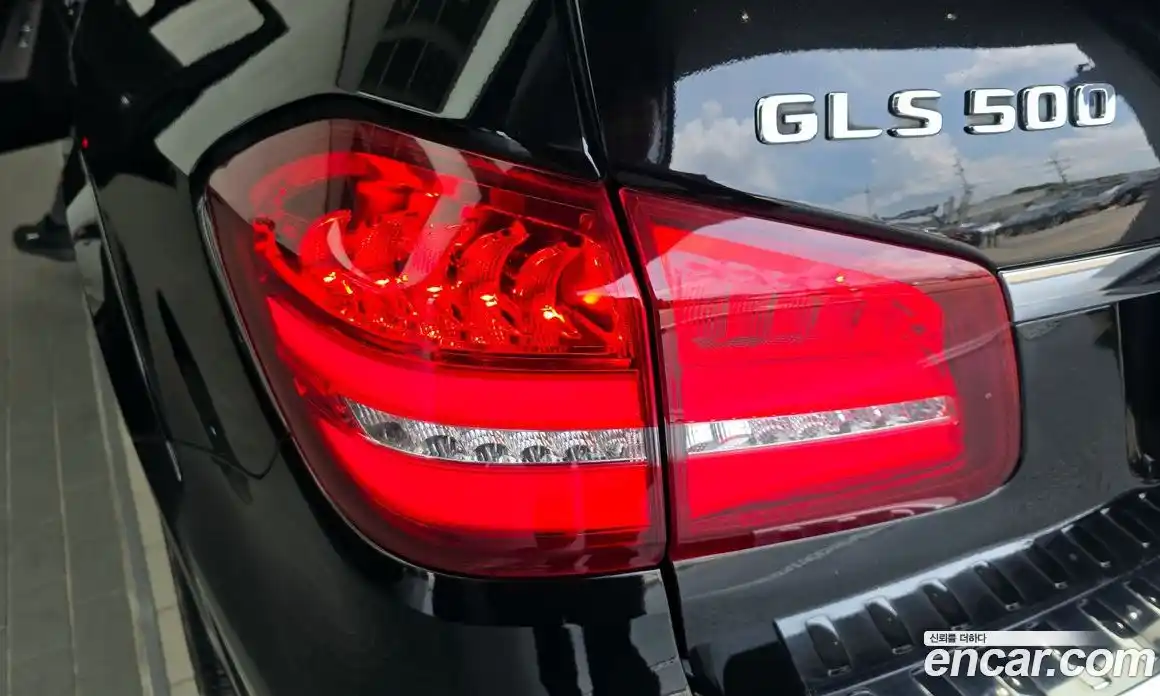 Mercedes-Benz GLS-Class 2017 4.7 гидро, фото 9 Mercedes-Benz GLS-Class 2017 4.7 гидро, фото 9