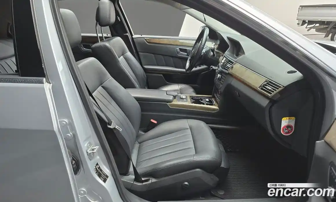 Mercedes-Benz E-Class 2010 3.0 автомат (гидро), фото 11