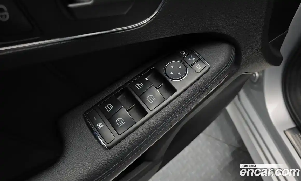 Mercedes-Benz E-Class 2010 3.0 автомат (гидро), фото 17