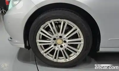 Mercedes-Benz E-Class 2010 3.0 автомат (гидро), миниатюра 5
