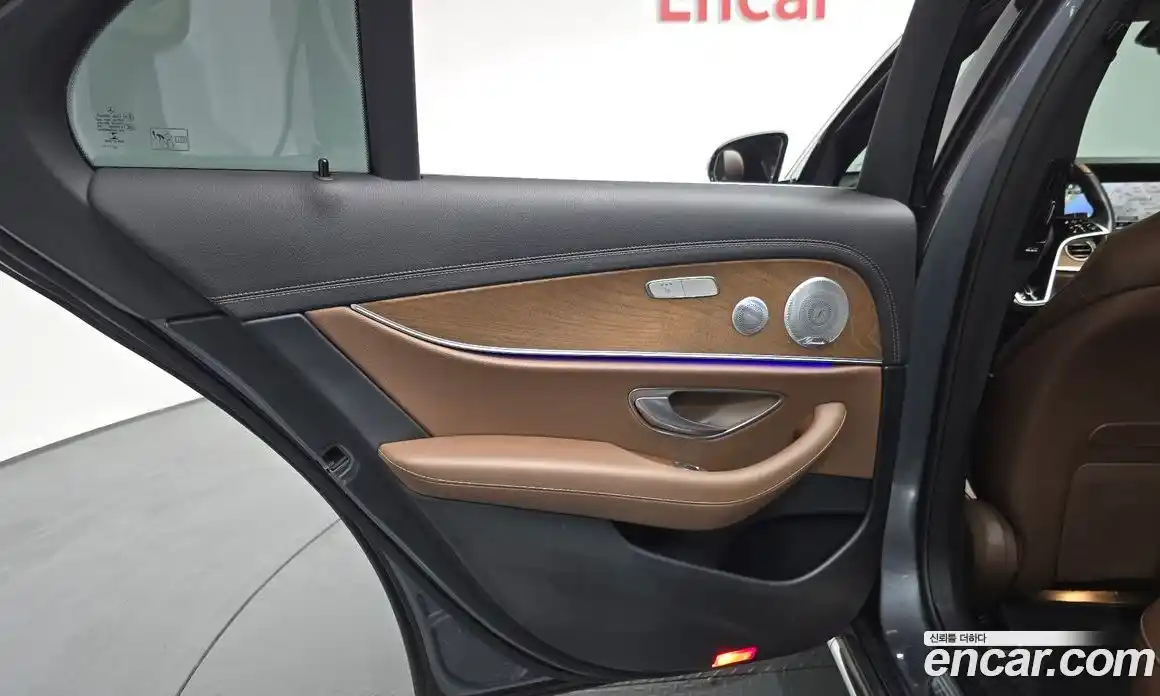 Mercedes-Benz E-Class 2020 2.0 автомат (гидро), фото 14
