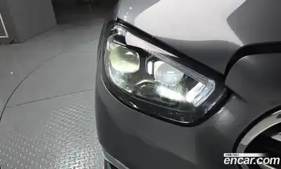 Mercedes-Benz E-Class 2020 2.0 автомат (гидро), миниатюра 7