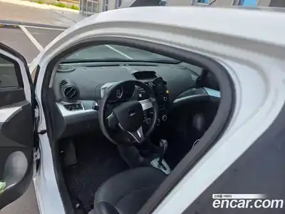 Chevrolet Spark 2015 1.0 автомат (гидро), миниатюра 12