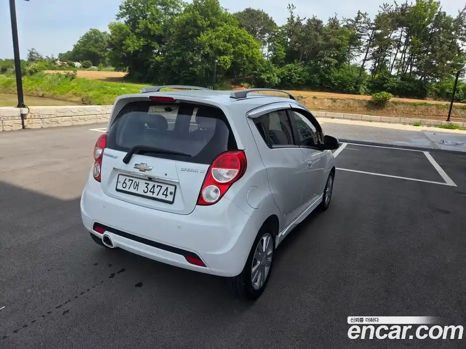 Chevrolet Spark 2015 1.0 автомат (гидро), фото 8