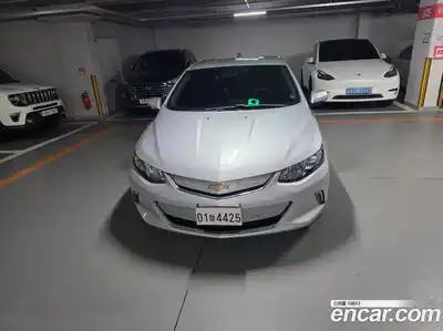 Chevrolet Volt 2018 1.5 автомат (гидро), миниатюра 3