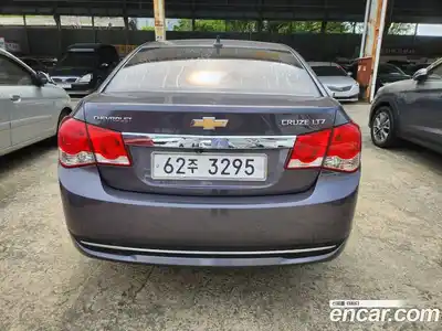 Chevrolet Cruze 2011 1.8 автомат (гидро), миниатюра 4