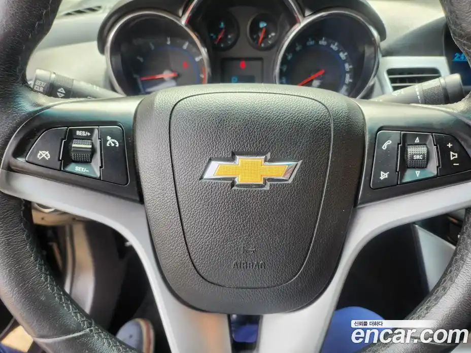 Chevrolet Cruze 2011 1.8 автомат (гидро), фото 9