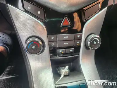 Chevrolet Cruze 2011 1.8 автомат (гидро), миниатюра 10