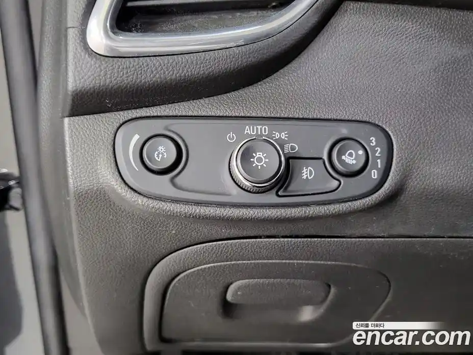Chevrolet Trax 2017 1.6 автомат (гидро), фото 17