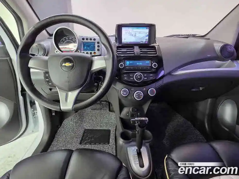 Chevrolet Spark 2013 1.0 автомат (гидро), фото 18